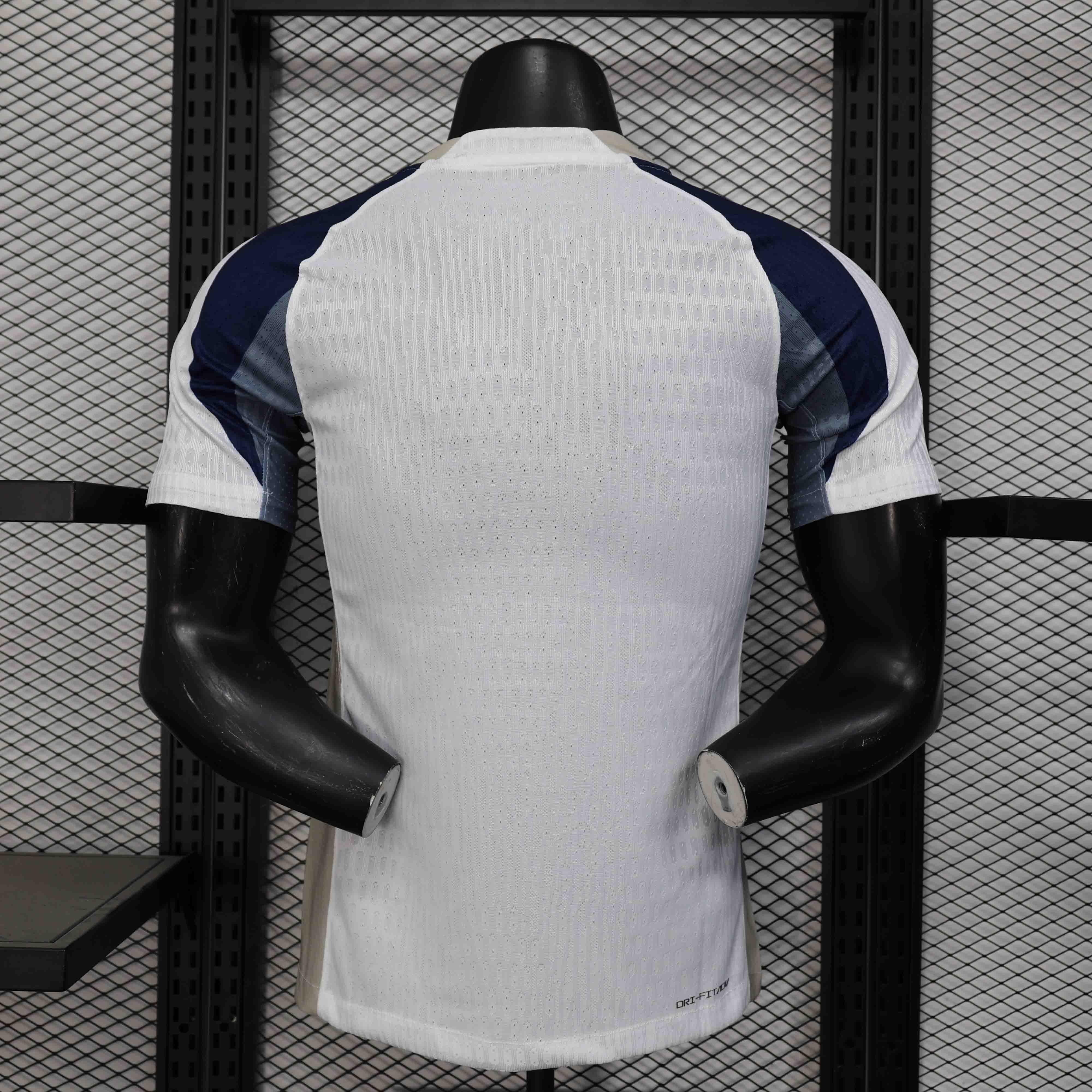 Tottenham Hotspur 2025/26 - Maillot Domicile | Football Place