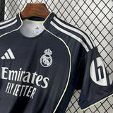 Real Madrid 2025/26 - Maillot Extérieur | Football Place