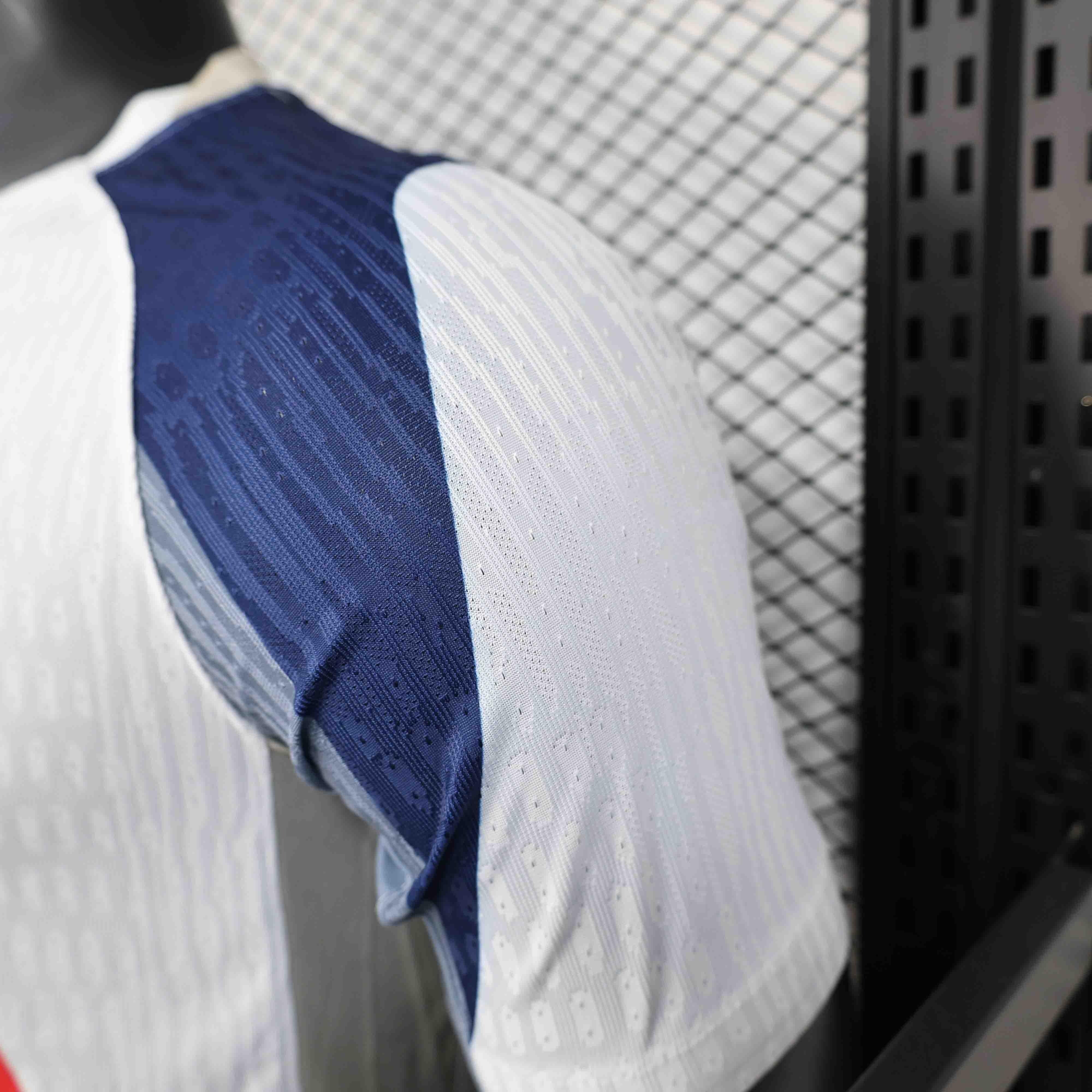 Tottenham Hotspur 2025/26 - Maillot Domicile | Football Place
