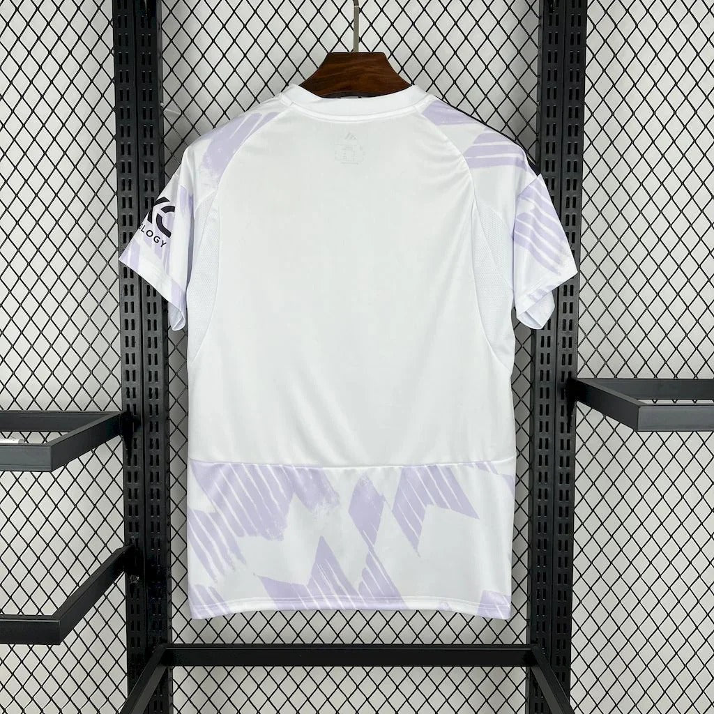 Manchester United 2025/26 - Maillot Extérieur | Football Place