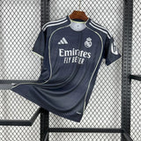 Real Madrid 2025/26 - Maillot Extérieur | Football Place
